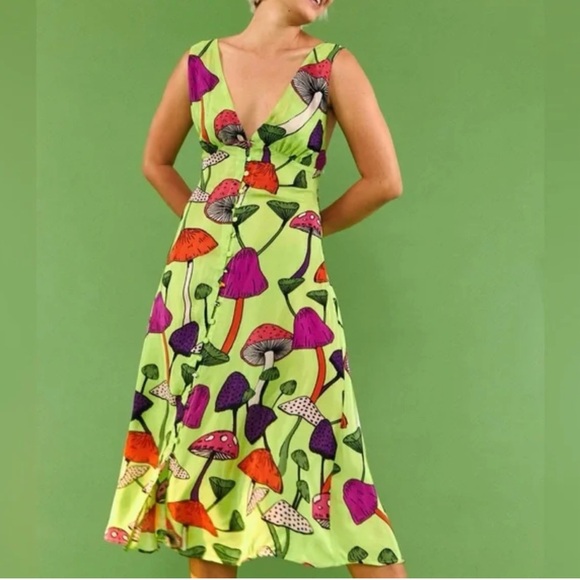 FARM Rio Dresses & Skirts - FARM Rio Lime Mushrooms Midi Dress